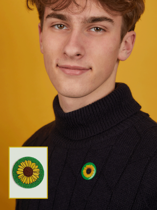 Pin Badge & Embroidered Iron-on Patch