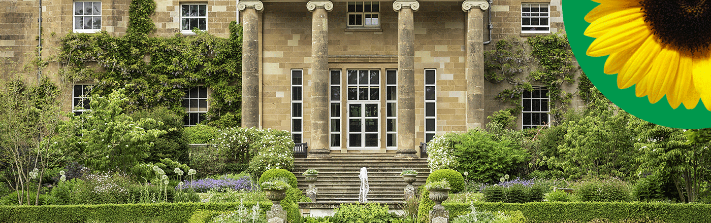 Historic Royal Palaces joins the Hidden Disabilities Sunflower network