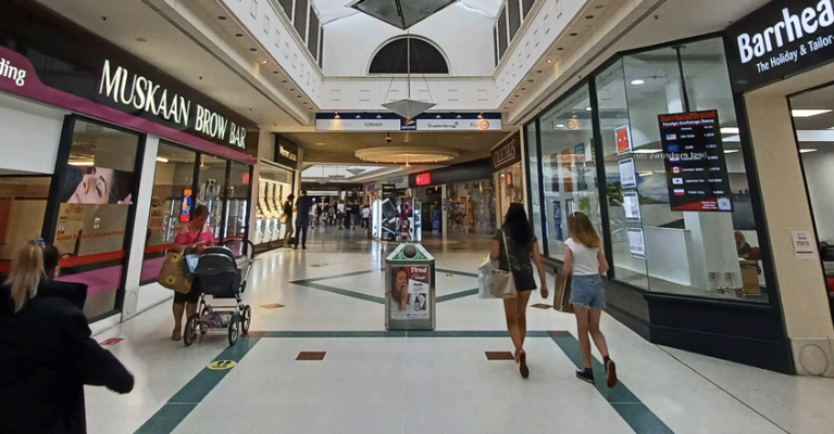 Relaxed Shopping Hour Every Sunday